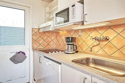 6 osob apartament w Aakirkeby-By Traum