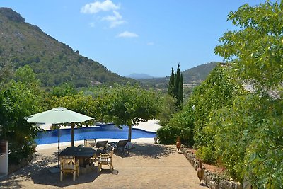 Lovely Holiday Home in Alcúdia with bubble ba...