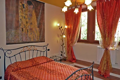 Prächtige Villa in Pistoia mit Whirlpool und...
