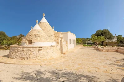 Villa di campagna vicino agli uliveti di...