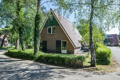 Casa ristrutturata con benessere, città di Br...