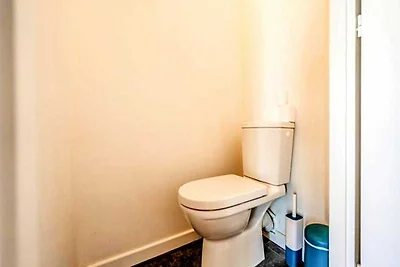 Helle zentrale Wohnung mit Terrasse