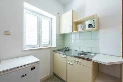 Apartments Lucija - One Bedroom Apartment wit...