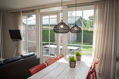 Bungalow mit Garten in der Nähe der Veluwe