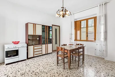 Confortevole casa vacanze con giardino