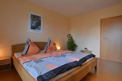 Moderne Ferienwohnung in Nohn in Waldnähe