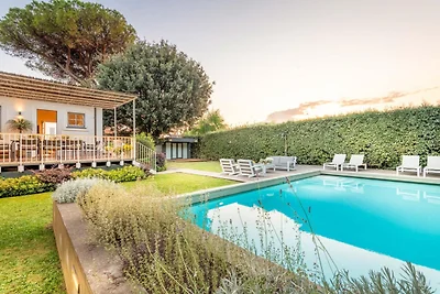 Villa in Pietrasanta bei Apuanischen Alpen