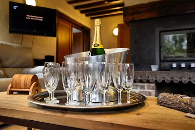 Luxuriöse Villa mit privatem Pool in Durbuy