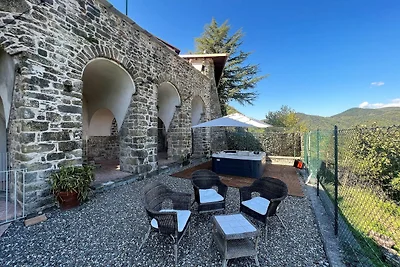 Appartamento con idromassaggio e piscina