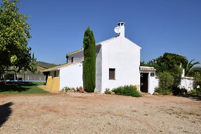 Cottage a Fuentes de Cesna con piscina