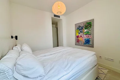 Wunderschöne Wohnung mit Pool und Garten.