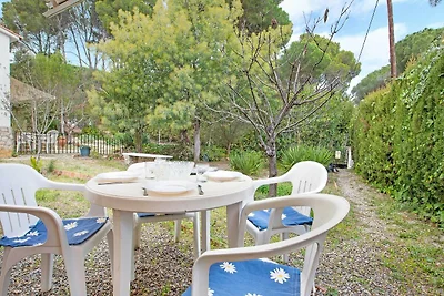 Bungalow near beach of Llafranc