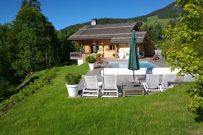 Luxurious Chalet in Le Chinaillon with Sauna