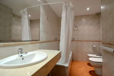Appartement in Pals vlakbij het strand