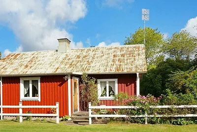 5 persone case ad SKÄLLINGE