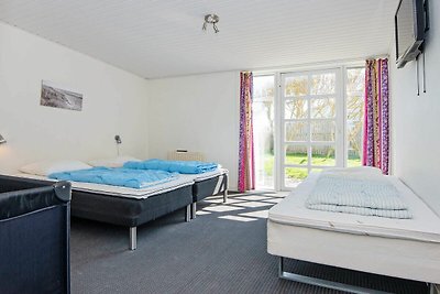 17 Personen Ferienhaus in Harboøre-By Traum