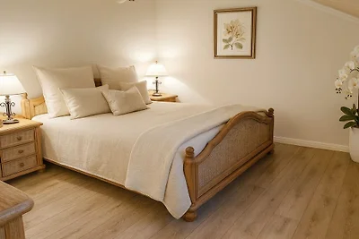 Vakantieappartement in Vöhl met zwembad