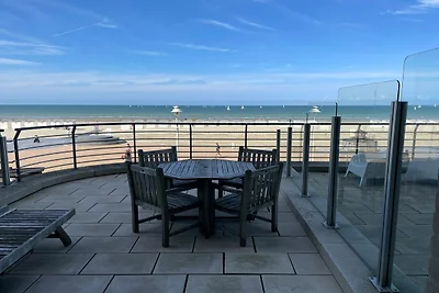 Wohnung in Nieuwpoort mit Meerblick