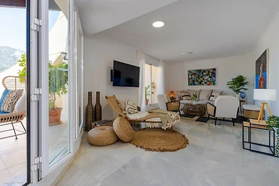 Penthouse in City Centre Marbella with...