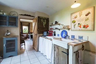 Geräumiges Ferienhaus mit Hinterhof und...
