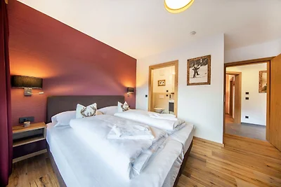 Luxe chalet met 4 badkamers, vlakbij een...