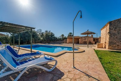 Ländliches Landhaus auf Mallorca mit Pool