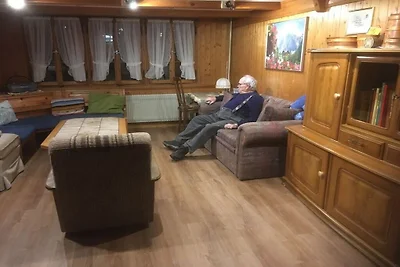 Ferienwohnung mit 2 Schlafzimmer