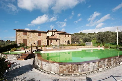 Splendida villa a Monte del Lago con vista su...