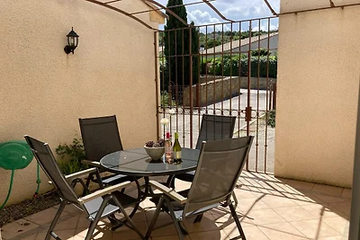 Komfortable Villa mit Jacuzzi