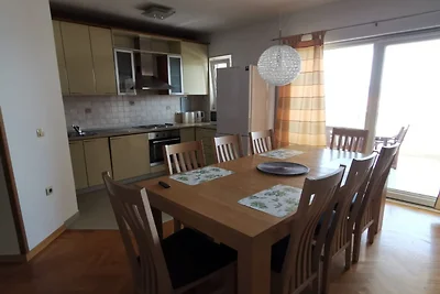 Three Bedroom Apartment with Terrace and Sea...