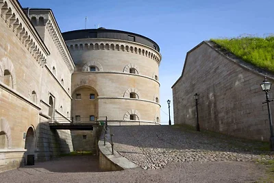4 esrellas case en KARLSBORG