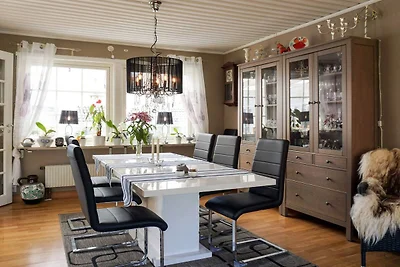 5 Sterne Ferienhaus in TANUMSHEDE