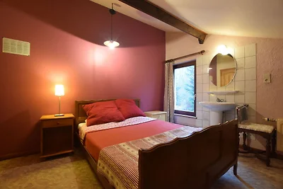 Gemütliches Ferienhaus in Noirefontaine mit...