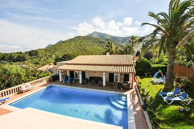 Villa in Alcudia mit Swimmingpool