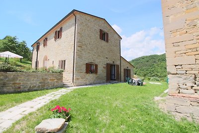 Ferienhaus in Apecchio mit Swimmingpool