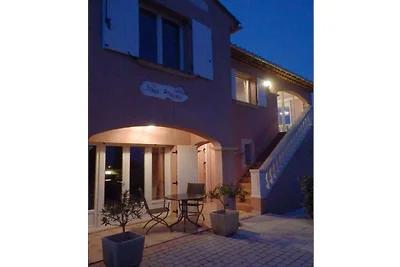 Ferienwohnung in Agay mit Schwimmbecken