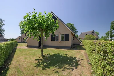 Spaziosa casa vicino ai laghi della Frisia