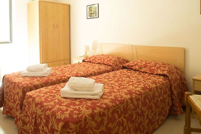 Apartment in San Donato in Poggio mit...