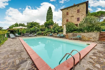 Wohnung in Monterchi mit Pool & Aussicht