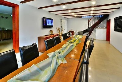 Villa per vacanze con bel giardino