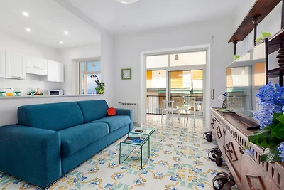 Moderne en ruime villa in Sorrento