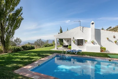 Schönes Ferienhaus mit privatem Pool