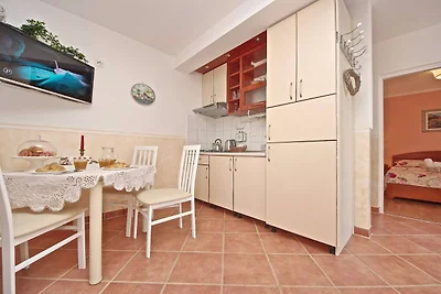 One Bedroom Apartment with Balcony and Sea Vi...
