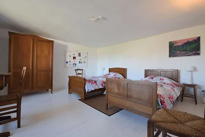 Charmantes Cottage in Engreux am See
