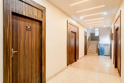 Hotel O Deva Road Chinhat 24 Soggiorni