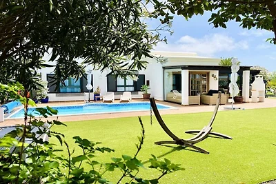 Villa Frangipani