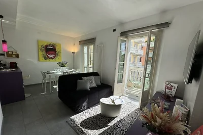 Prachtig licht appartement met 2 balkons