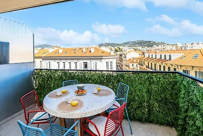 Wohnung in Nizza mit Panoramaterrasse
