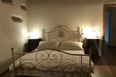 Casale Toscano indipendente in campagna
