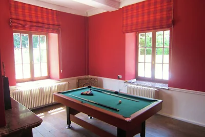 Schloss Bodeux mit privatem Pool und Sauna